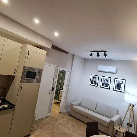 Apartment Luis De Velazquez