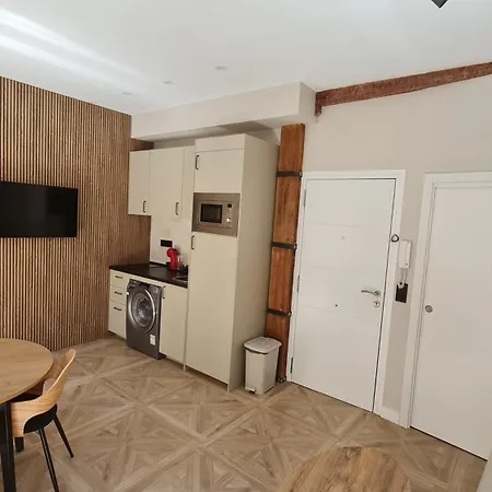 Apartment Luis De Velazquez *